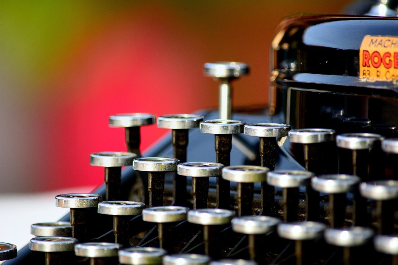 El Negro Literario: la controvertida figura detrás de muchos éxitos editoriales