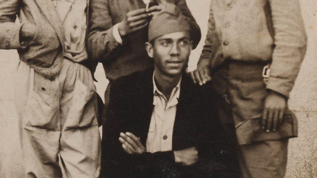 Miguel Hernández como miliciano en la guerra civil