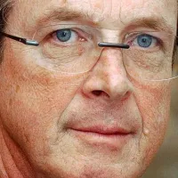 michael-crichton