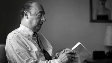 Pablo Neruda quedó profundamente marcado por su estancia en España desde 1934