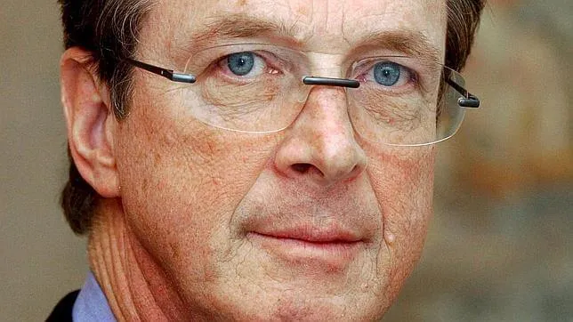 michael-crichton